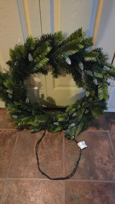 Christmas Wreath w Lights, View more