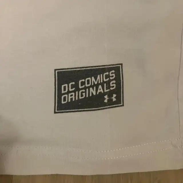 Under Armour Men's Large DC Comics Originals Graphic Tee Shirts in Men's in Oshawa / Durham Region - Image 10