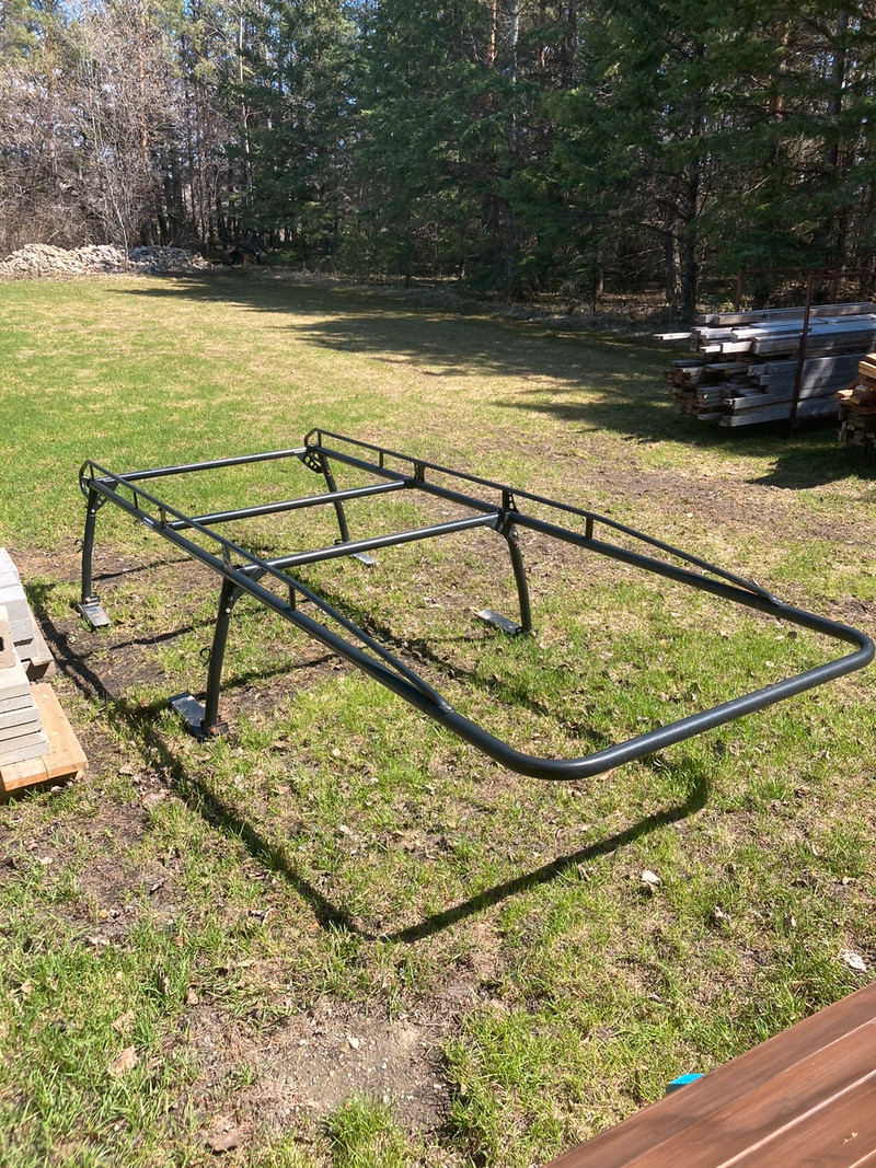 Cargo master ladder rack Ladders & Scaffolding Portage la Prairie