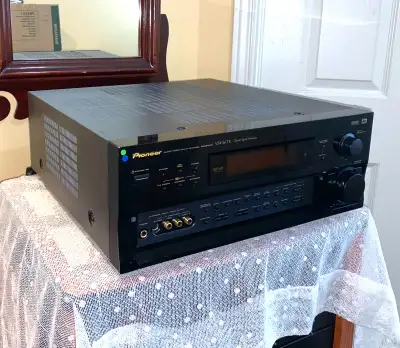 Pioneer Elite VSX-26TX 500 Watt 5.1 AVR with Phono, View more