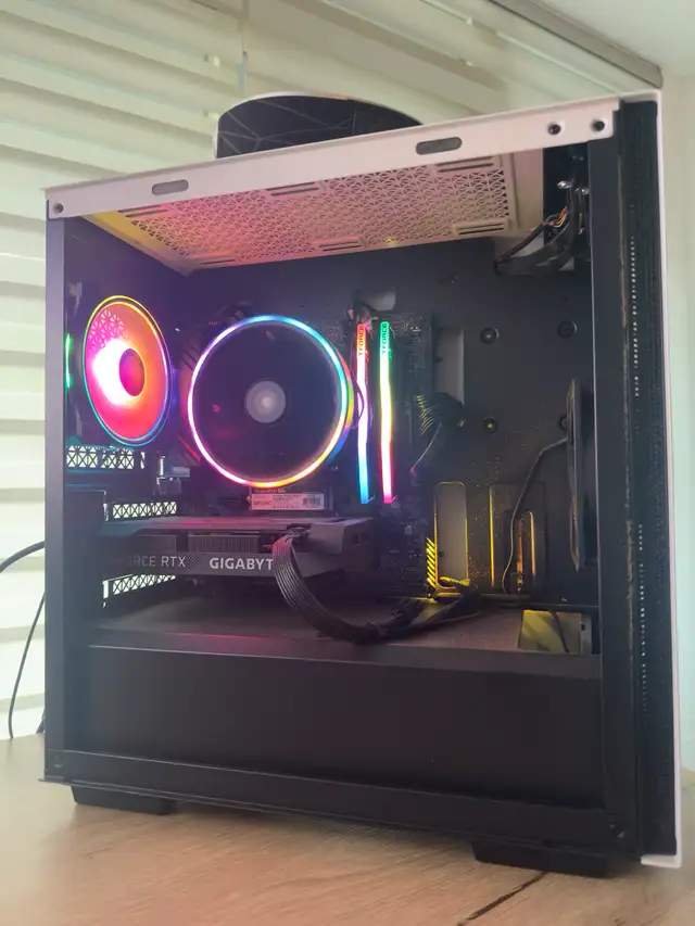 Gaming PC for sale! in Desktop Computers in City of Toronto - Image 2