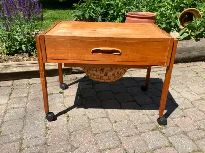 Project piece in need of TLC. Sturdy table on 4 caster wheels, surface issues as shown. Measures: 26...
