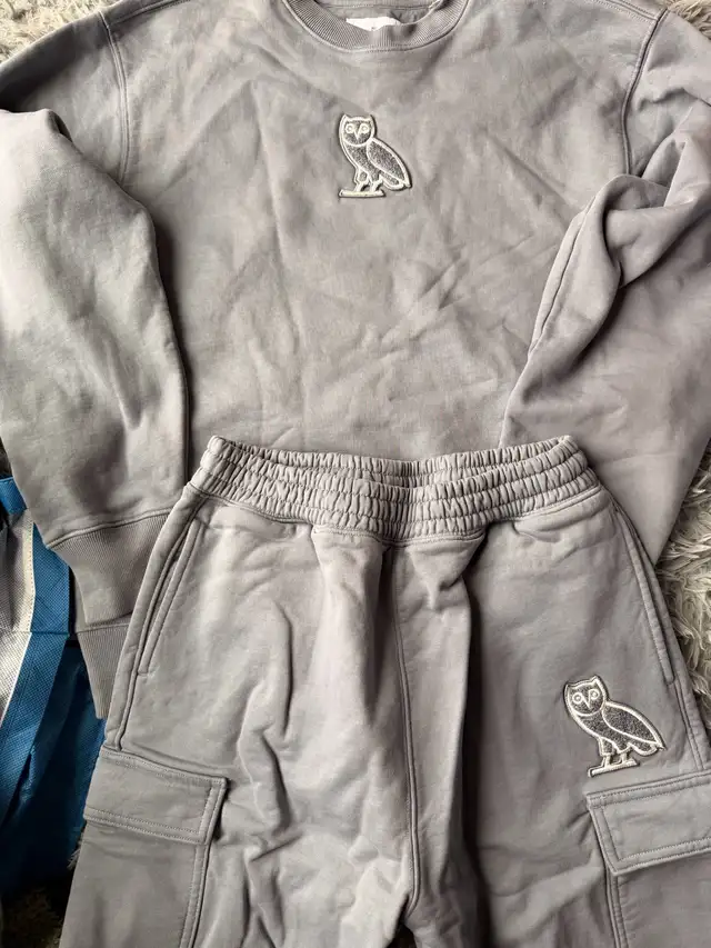 October's Very Own Owl Crewneck Sweatshirt and Cargo Pants Set in Multi-item in City of Toronto - Image 5