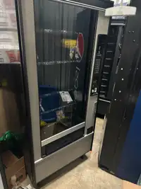 Crane 4 wide snack vending machine 