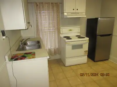 47U NIAG FALLS 1 BEDROOM UPPER APT, VACANT, CAN SHOW NOW