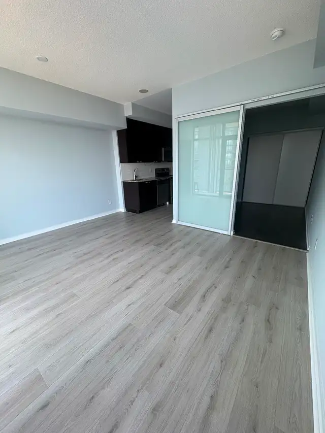 Condo for rent in Long Term Rentals in City of Toronto - Image 4