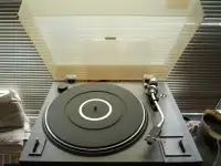 Gently used PIONEER Stereo Turntable & much more selling  b130