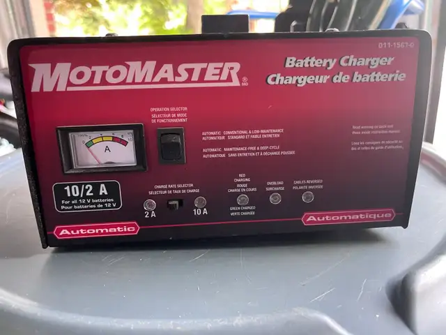 Motomaster 10/2A Battery Charger