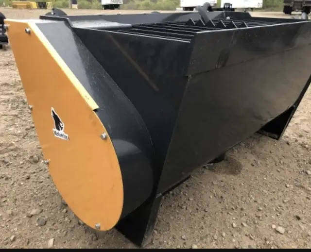 concrete mixer skid steer in Power Tools in St. Albert - Image 4