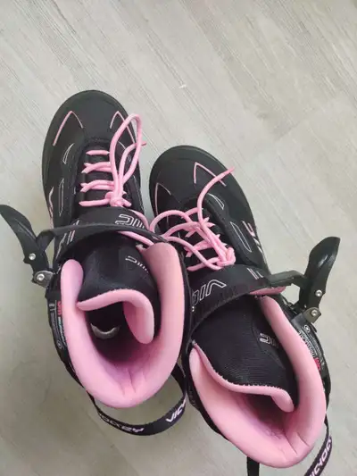 VIC Adjustable Recreational Ice Skates, View more