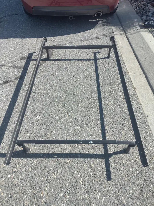 Adjustable Steel Bed Frame in Beds & Mattresses in Kamloops - Image 2