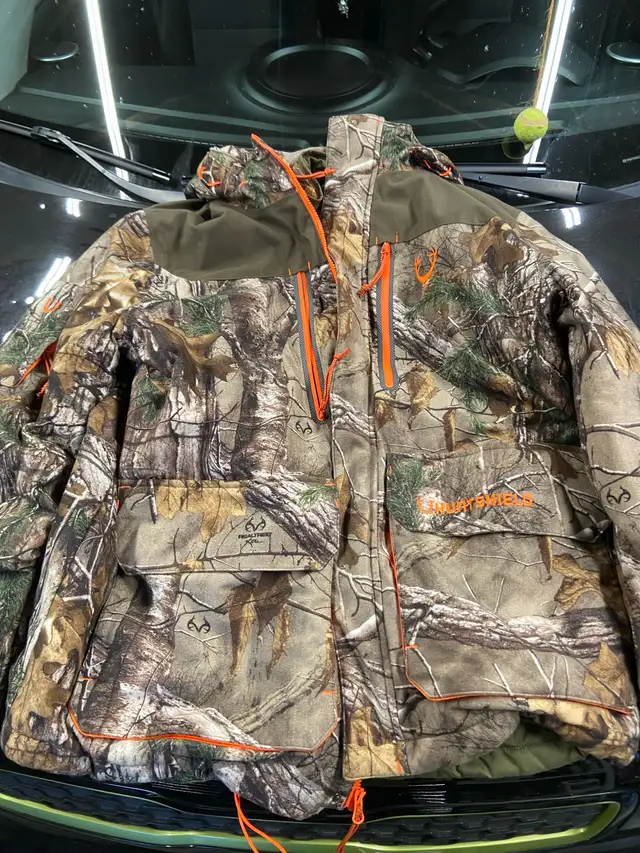 Huntshield jacket64717129855745120