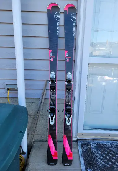 Rossignol 163cm Skis with Look bindings, View more