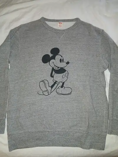 Mickey Mouse Sweater - Large (Japanese?), View more