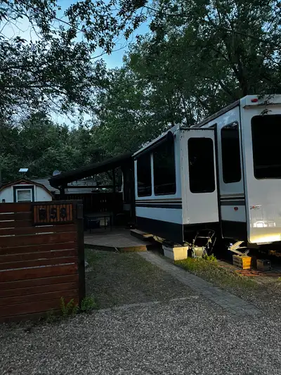 https://lakeandcountryskrealty.com/properties.html?MLSNumber=SK009346&City=Aquadeo&Direction=asc