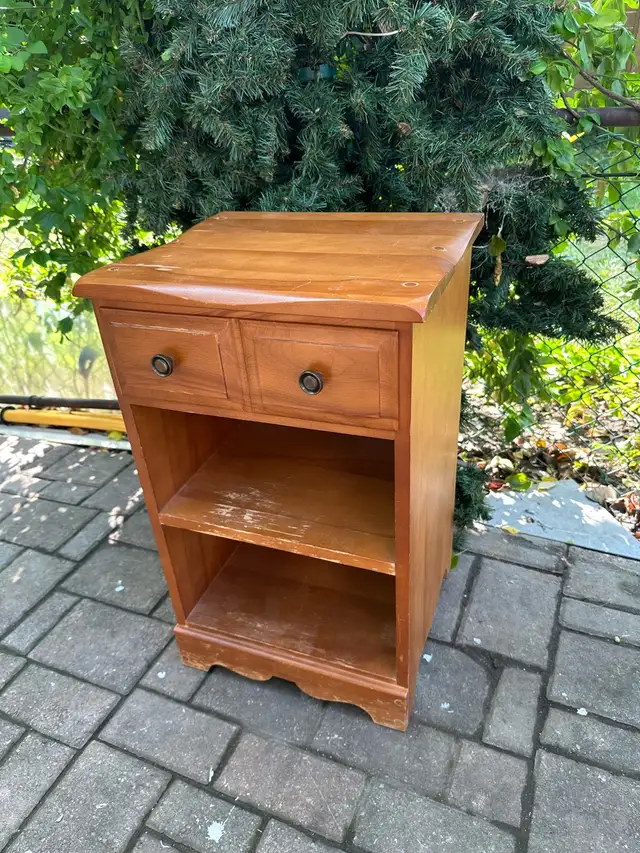 Wooden Bedside Table with Drawers63826839332865120