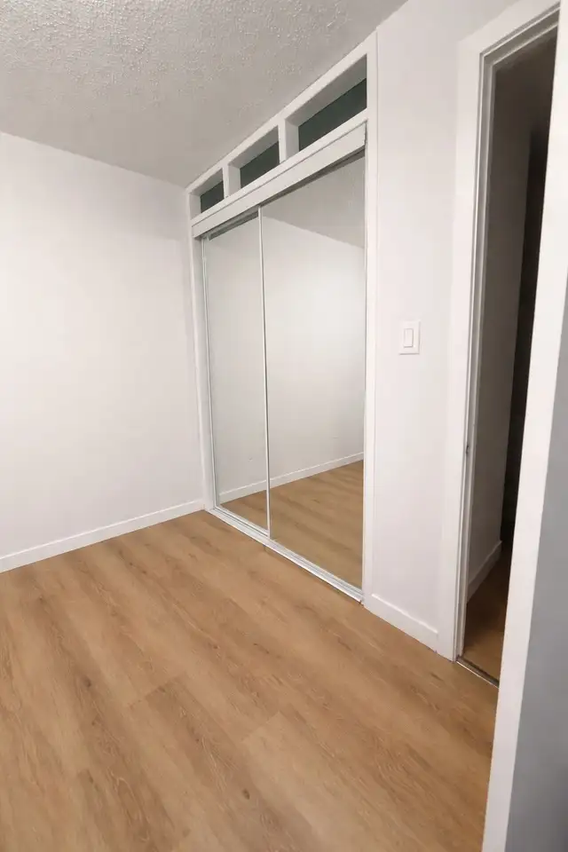 bedroom for rent in Long Term Rentals in Kitchener / Waterloo - Image 2
