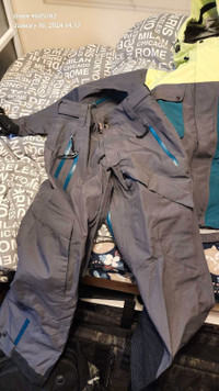 Trew gear mens snowboard powfunk jacket and eagle pants xs