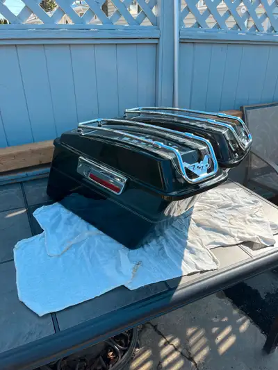 Harley hard bags with hardware, nice condition, tight seal when closed. $550 obo call 306-530-6104