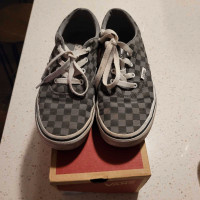 Vans Shoes Size 5/7 Youth