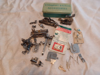 VINTAGE LOT D'ATTACHES / PIECES POUR MACHINE A COUDRE