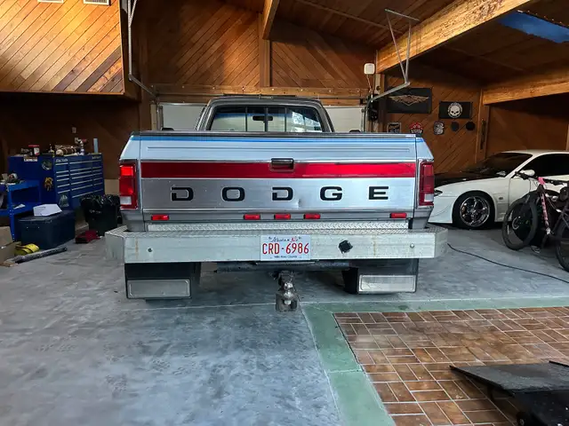 92 Dodge dually 571064642962073602