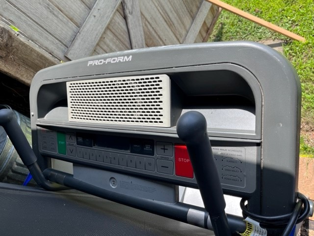 Proform Treadmill in Exercise Equipment in Annapolis Valley - Image 4