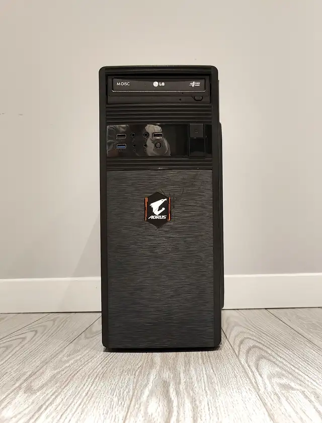 Nice starter gaming computer