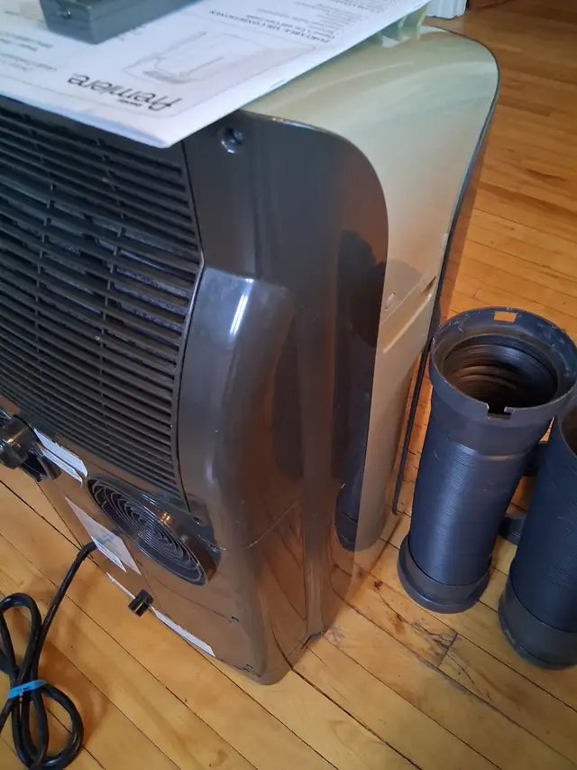 Climatiseur portatif Première (Danby) 11,000 BTU in Heaters, Humidifiers & Dehumidifiers in Québec City - Image 4