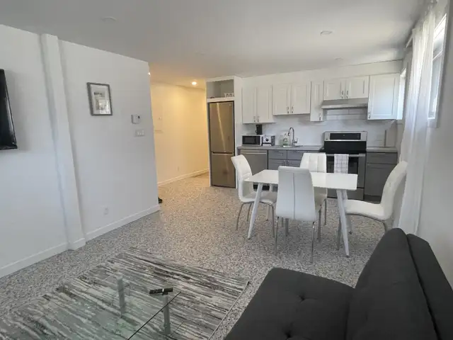 4 1/2 meublé tout compris métro Longueuil in Long Term Rentals in Longueuil / South Shore - Image 2