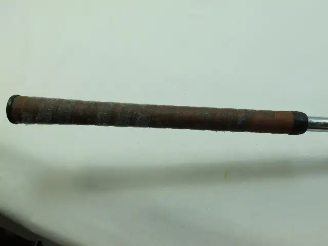 Action Grind TT198 60 Degree Lob Wedge Steel Shaft Men’s RH Golf in Golf in Regina - Image 4