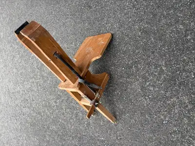 Antique stitch pony for sale Used for leather work It still works And it is available