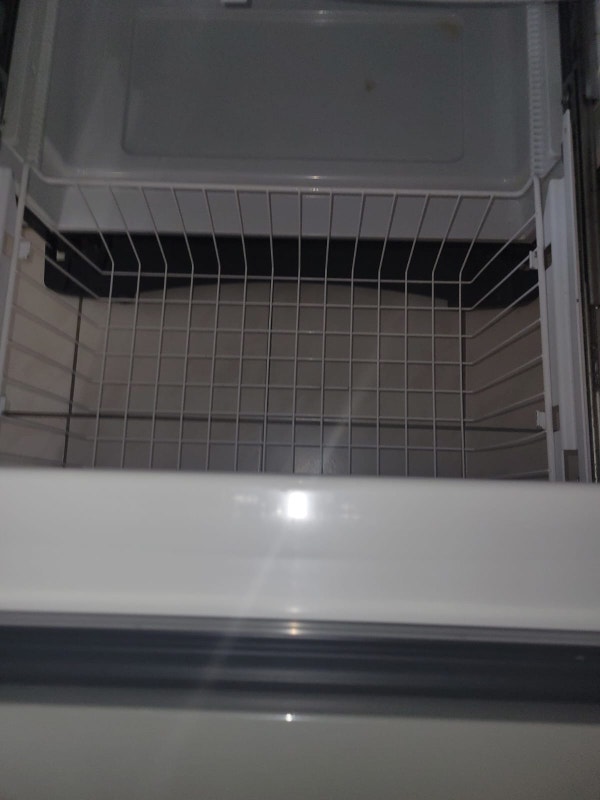 Great Fridge 550 Refrigerators Oakville / Halton Region Kijiji