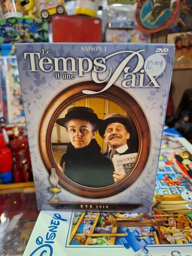 Coffret dvd Le temps d'une paix, saison 1 in CDs, DVDs & Blu-ray in City of Montréal - Image 2