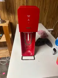 Sodastream and empty canister-no bottles