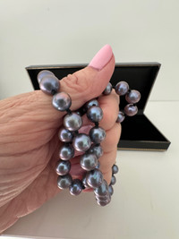 Collier de perles Akoya ( de culture )  17 pouces 14K 