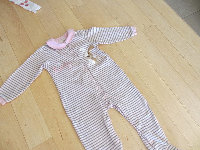 Pyjama une-pièce ligné pour fille 24 mois (V345) dans Vêtements - 18 à 24 mois  à Ville de Montréal - Image 2