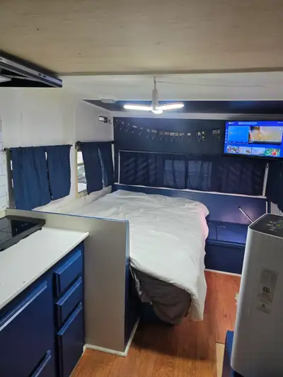 Recently renovated Good tires/tows great No leaks Ownership in hand