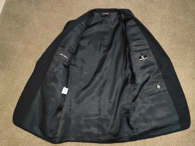 Moores Italy Blue Men Formal Wool Suit - Size 40 Jacket 34 Pants in Men's in Calgary - Image 11