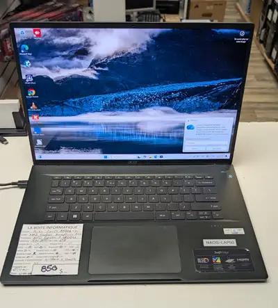 Acer Swift Ryzen 7 6800U 16GB DDR5 SSD 1 To NVMe OLED, View more