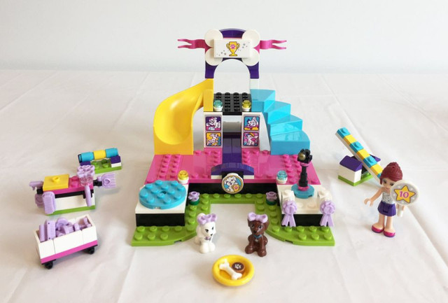 LEGO / FRIENDS / PUPPY CHAMPIONSHIP / (100% COMPLETE) in Toys & Games in Ottawa - Image 3