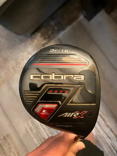 Right hand stiff flex like new light 50 g shaft 16 degrees. No trades please if the add is up it’s a...