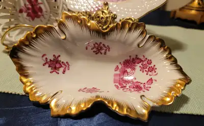 Herend Hungary "Apponyi Pink" Leaf Dish - Hand-Painted, View more