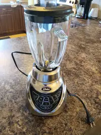 oster Glass 6 cup mixer/blender