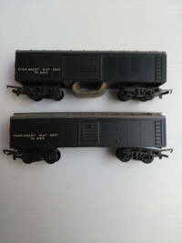 Tri ang model train track cleaning car #9372