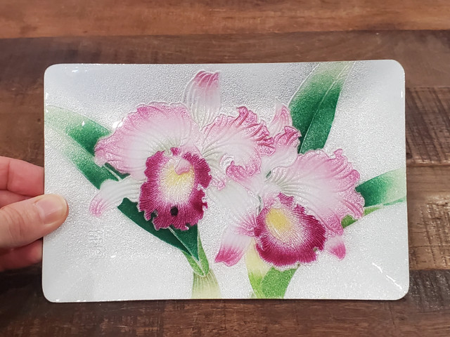 Japanese Orchids Flower Enamel Metal Trinket Tray - Signed in Arts & Collectibles in Edmonton - Image 2