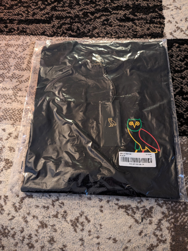Official OVO Black Jamaican Beach Theme Large Sealed T-Shirt in Men's in Kingston
