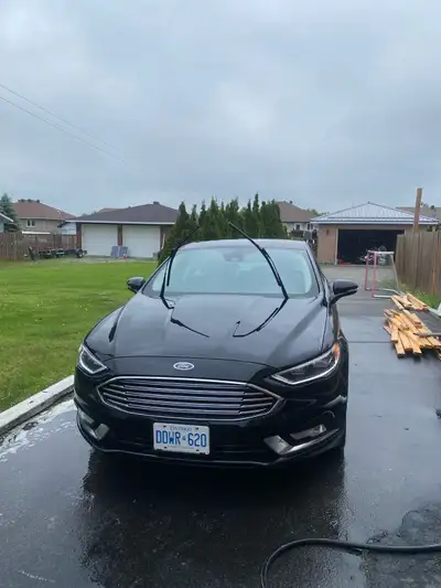 Ford Fusion SE ecoboost AWD 2.0 L Brand new Ford factory crate Engine 14,544 km on new motor. Body i...