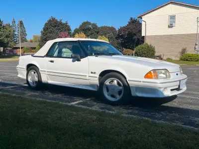 Very well maintained Gt. Alot of care was taken to maintain and install tasteful upgrades such as ne...