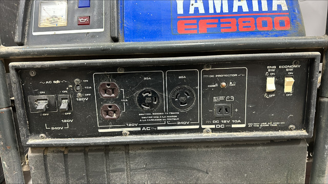 Génératrice Yamaha EF3800 dans Autre  à Longueuil/Rive Sud - Image 2